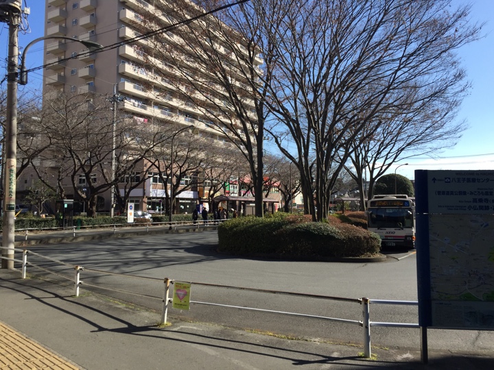 JR高尾駅南口、京王高尾駅前