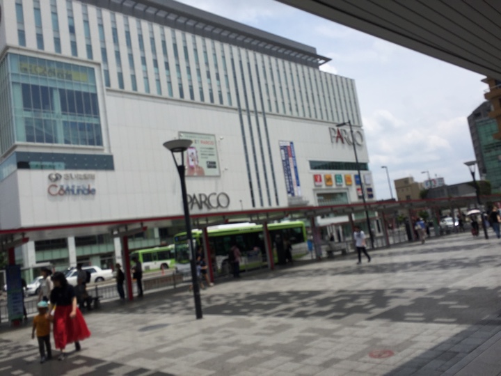 JR 浦和駅前 東口