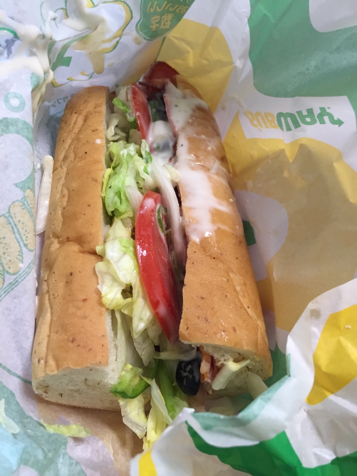 サブウェイ 武蔵境イトーヨーカドー店 BLTサンド（フットロング、シーザードレッシング、パンはウィート）