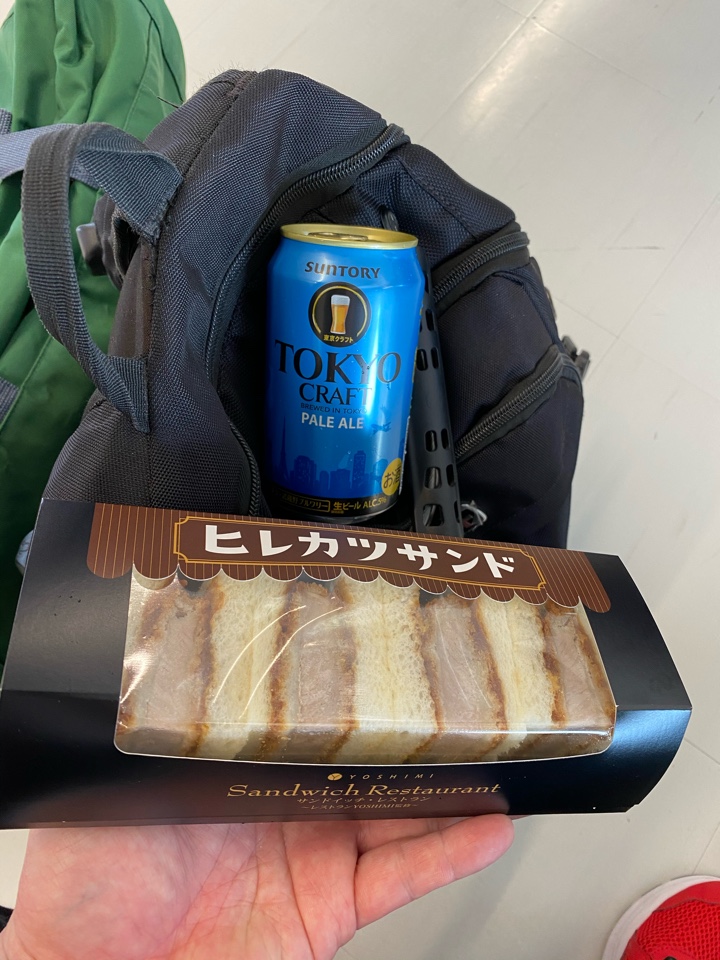 レストランYOSHIMI監修 ヒレカツサンド、サントリー 東京クラフト ペールエール