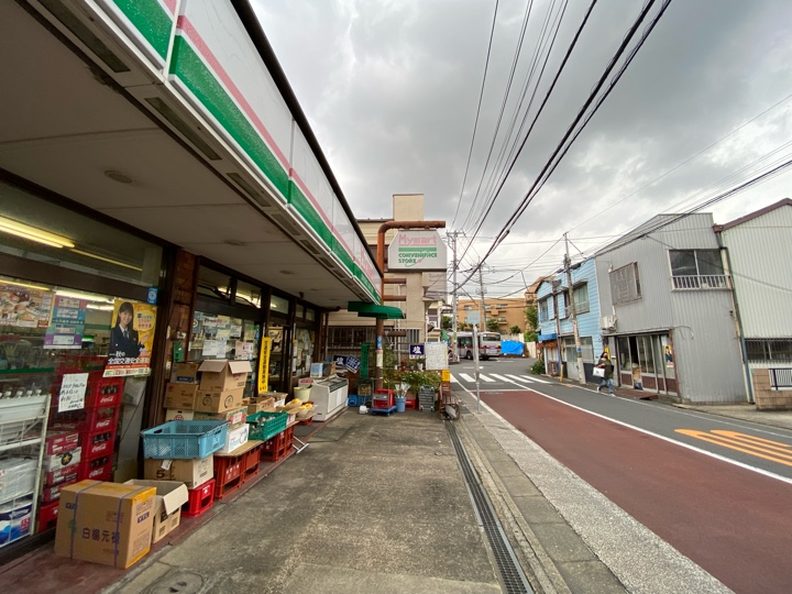 自然園下バス亭