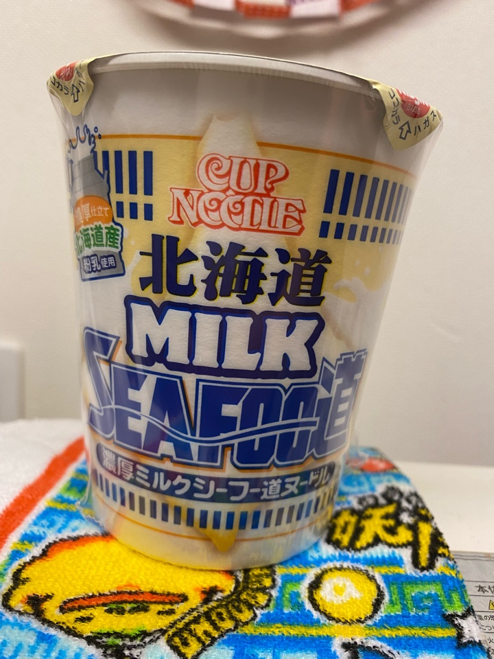 カップヌードル濃厚ミルクシーフー道ヌードル（CUP NOODLE  MILK SEAFOO道）