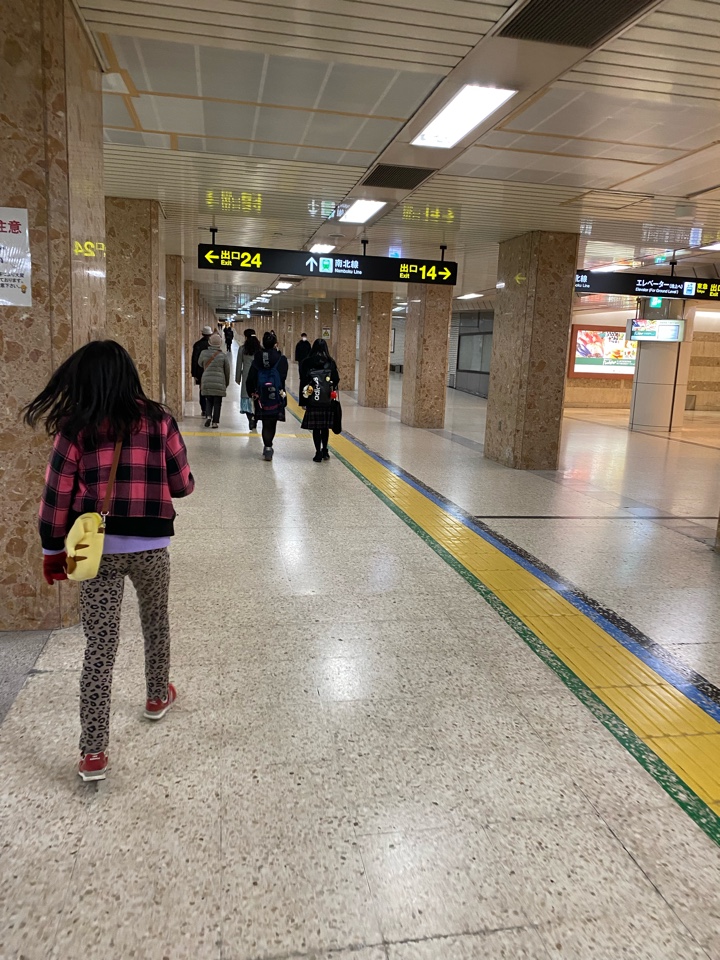 札幌市営地下鉄東豊線 さっぽろ駅から南北線さっぽろ駅への通路