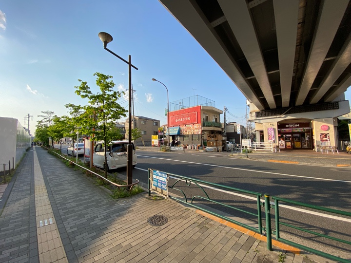 京王多摩川駅前