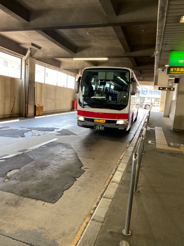環状通東駅バスターミナルから新千歳空港行きバスに乗る