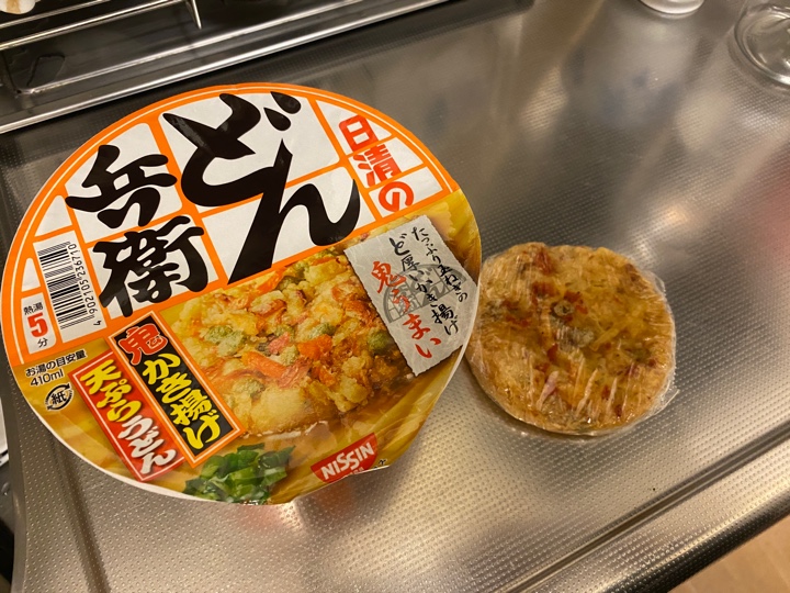 日清のどん兵衛 鬼かき揚げ 天ぷらうどん