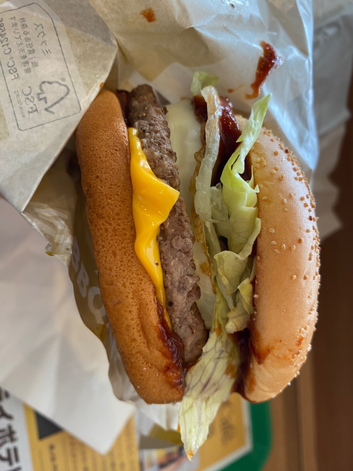 マクドナルド 東京スカイツリータウン・ソラマチ店で新サムライマック 和風バーベキュー たまご肉厚ビーフ バーガーのセット