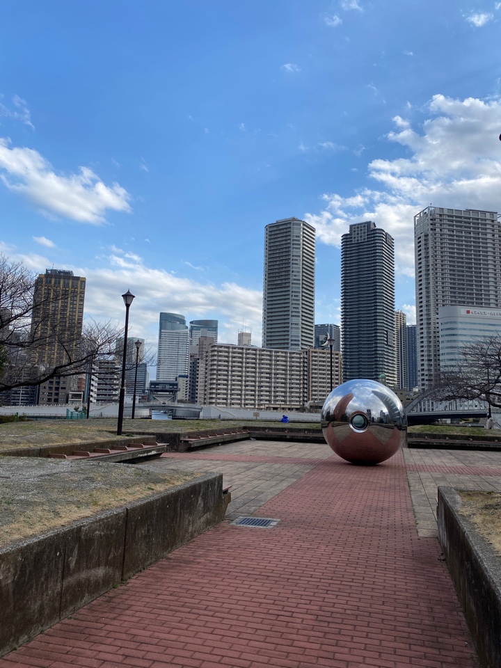 築地 隅田川沿い はとば公園