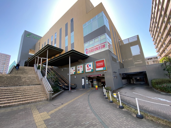 稲城駅北口京王リトナード稲城入口