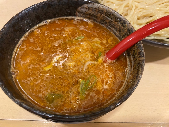 爆裂牛すじつけ麺（スープメイン（汁））